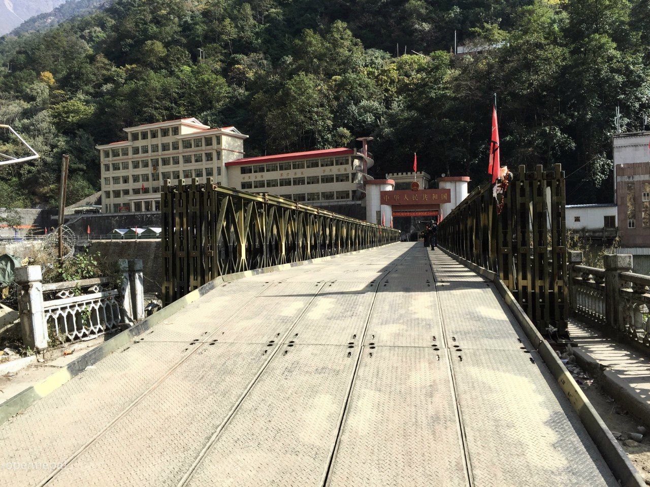 Мост Дружбы между Китаем и Непалом. Фото: Сергей Сотников