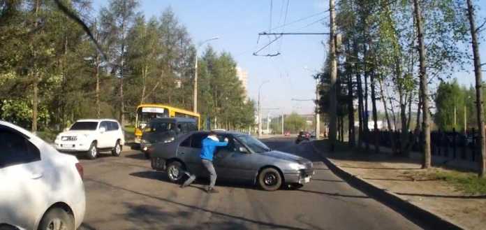 ГИБДД штрафы из официального мобильного приложения