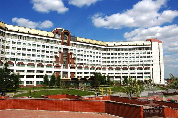 Центр имени Бакулева