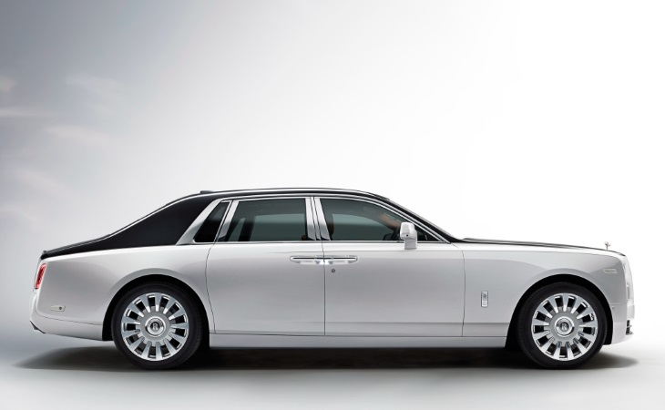 Представлен новый роскошный седан Rolls-Royce Phantom