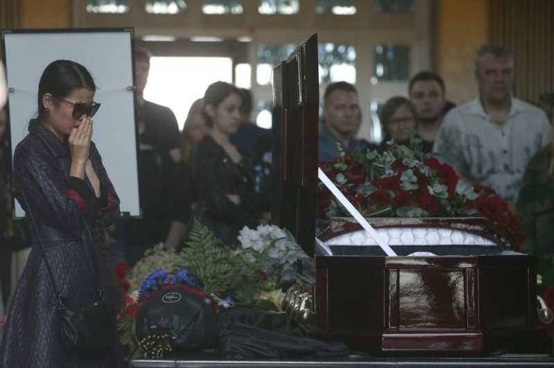 Олег Яковлев — прощание и похороны прошли на Троекуровском кладбище (видео)