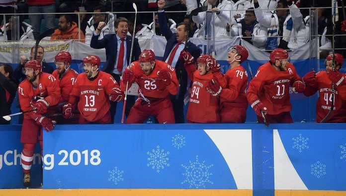 Сборная России впервые стала Олимпийским чемпионом по хоккею