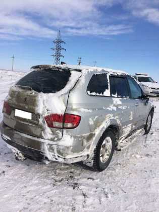 Водитель SsangYong Kyron съехал в кювет, пассажир оказался на больничной койке