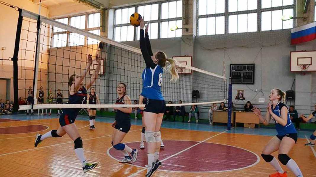 В Новотроицке прошел международный турнир по волейболу