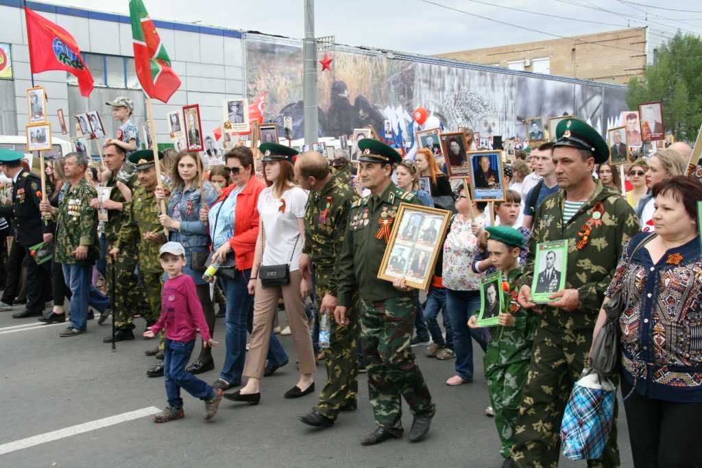 40 тысяч человек прошли в колонне «Бессмертного полка»