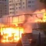 В Оренбурге сгорела шиномонтажка на Нижнем проезде