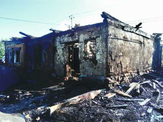 В Черноречье женщина и её двое детей погибли в пожаре