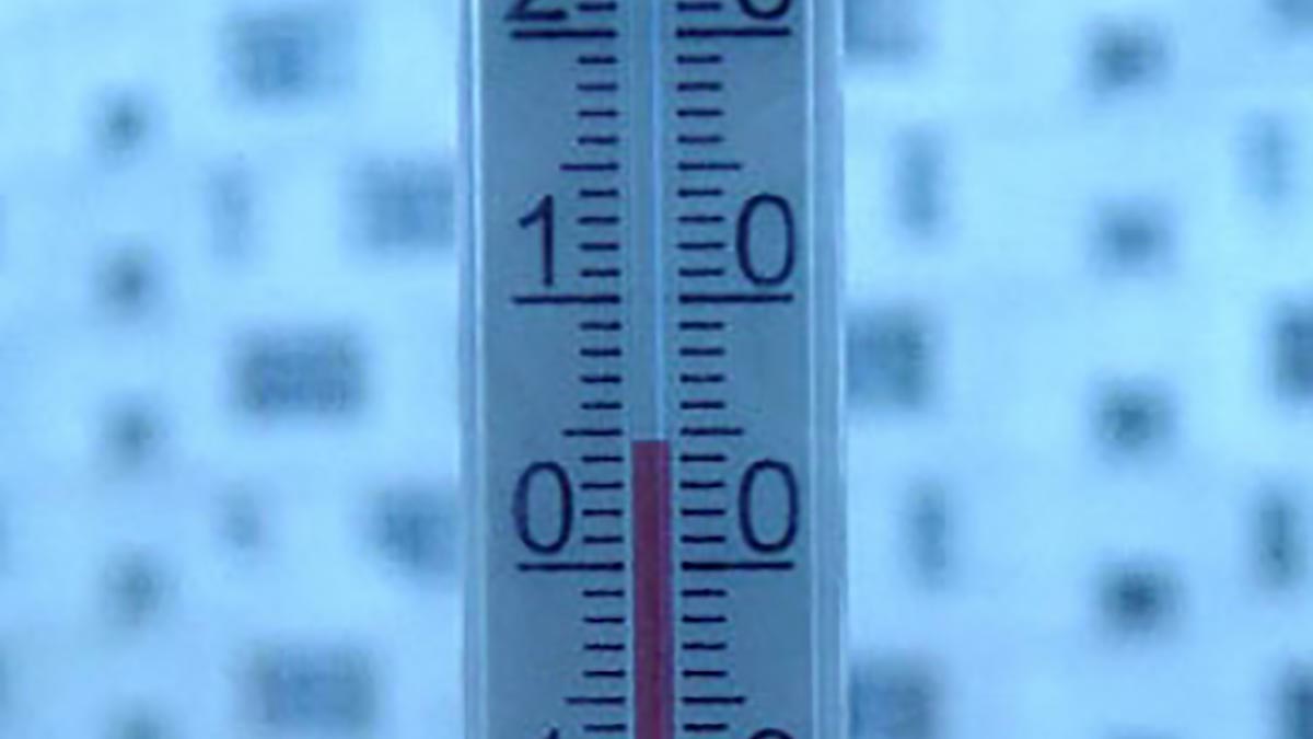 На 2 градуса теплее. 5 Градусов на термометре. Термометр 10 градусов. Термометр -3 градуса. Термометр 4 градуса.