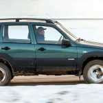 «Шевроле» и «ВАЗ» столкнулись на трассе Оренбург — Самара Chevrolet Niva