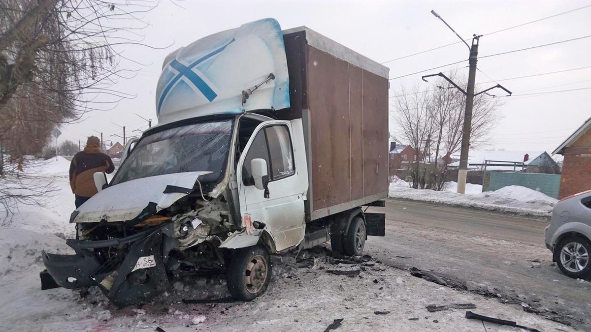 Фотографии разбитых газелей