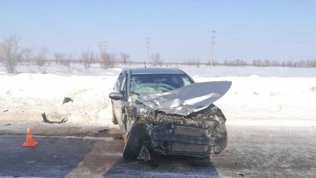 Женщина и два ребенка пострадали в ДТП с «МАЗом»