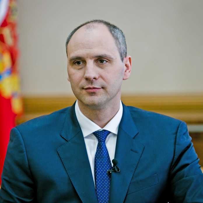 Денис Паслер