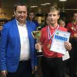 Молодой бильярдист Матвей Аникин привез в Оренбург несколько наград
