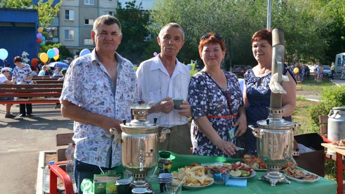 В Оренбурге празднуют «День соседей»