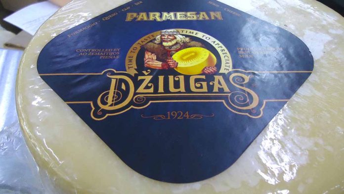 Parmesan DziugaS