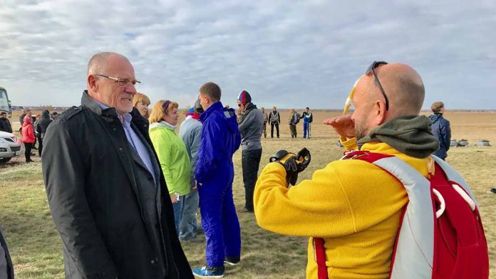 В Бузулуке возрождают парашютный спорт