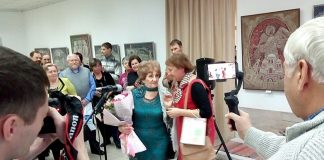В Оренбурге открылась юбилейная выставка Аллы Васильченко
