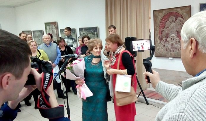 В Оренбурге открылась юбилейная выставка Аллы Васильченко