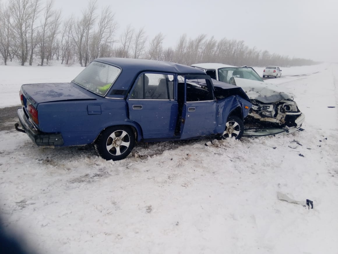 Возле села Невежкино столкнулись два автомобиля - Орен.Ру