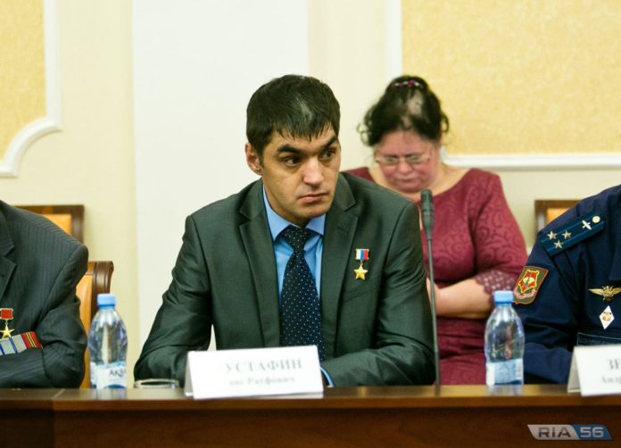 Раис Мустафин