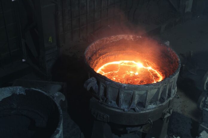 Производительность печей Уральской стали