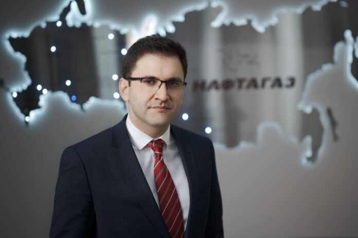 Ислам Назаралиев