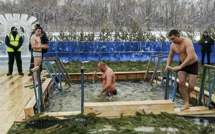 купания крещенские