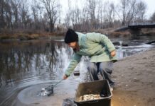 Экологическая Акция Зарыбления от Комбината «Уральская Сталь»