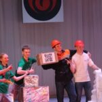 Новотроицкие студенты представили школьникам металлургические профессии